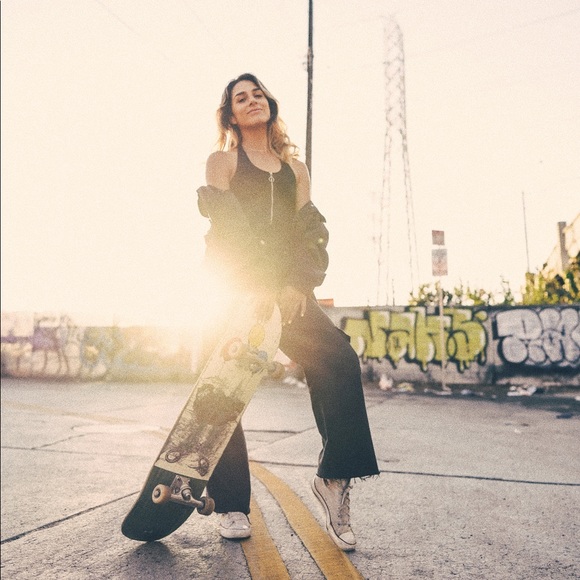 Meet your Posher, Destiny - Picture 1 of 1